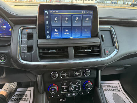 2023 Chevrolet Suburban LT