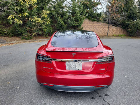 2015 Tesla Model S P85D