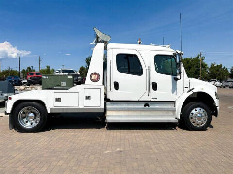 2006 Freightliner M2 106