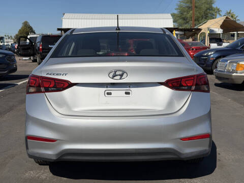 2020 Hyundai Accent SE