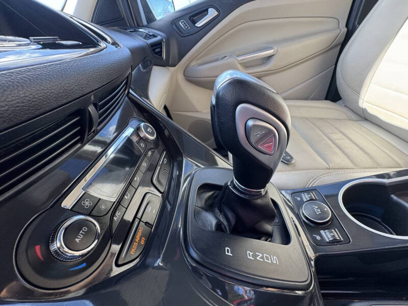 2015 Ford Escape Titanium