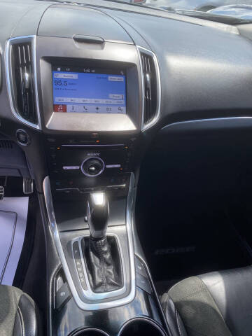 2016 Ford Edge Sport
