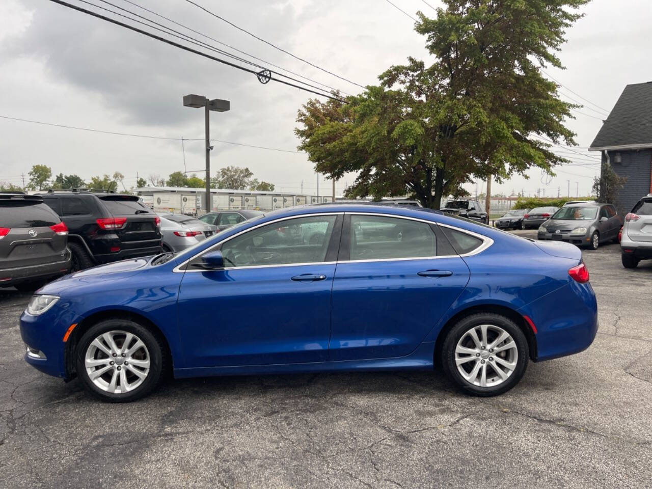 2016 Chrysler 200 for sale at AVS AUTO GROUP LLC in CLEVELAND, OH