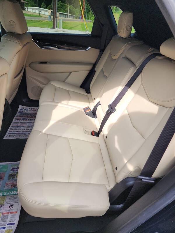 2017 Cadillac XT5
