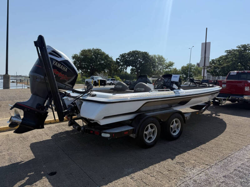 2004 Skeeter ZX250