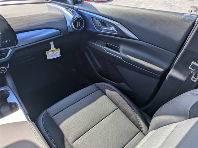 2026 Chevrolet Equinox EV LT 2