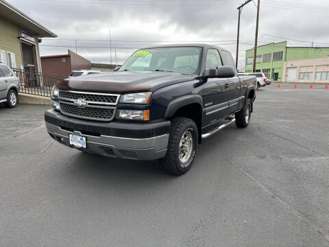 2005 Chevrolet Silverado 2500HD for sale at Aberdeen Auto Sales in Aberdeen WA