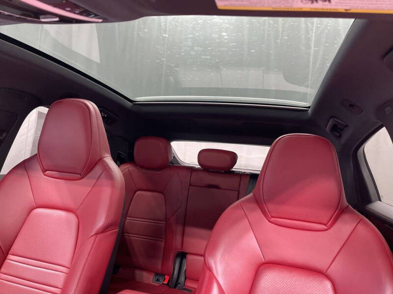 2022 Porsche Cayenne