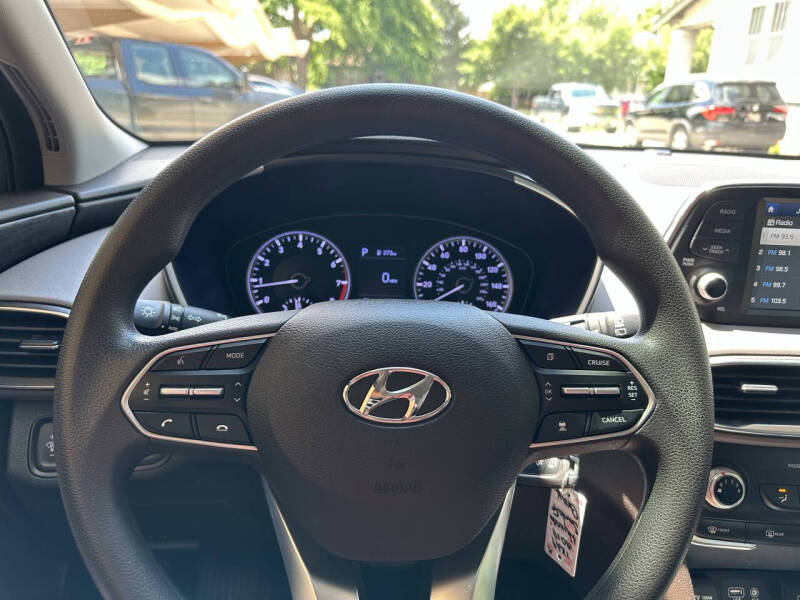 2019 Hyundai Santa Fe SE 2.4L