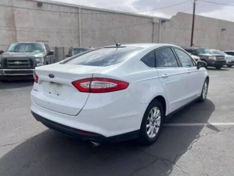 2015 Ford Fusion S