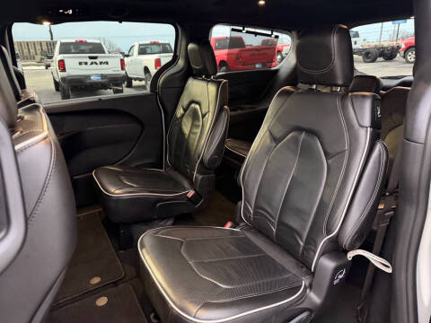 2025 Chrysler Pacifica Limited