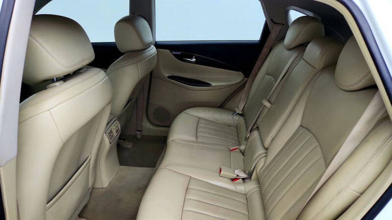 2016 Infiniti QX50