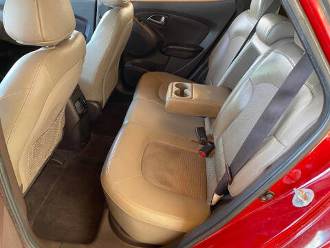 2015 Hyundai Tucson SE