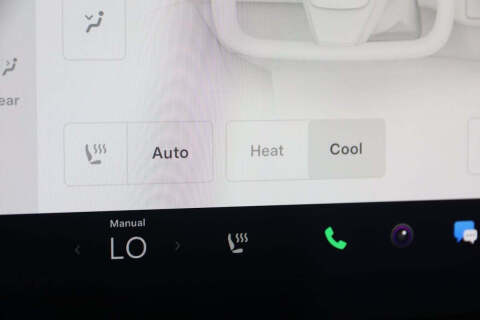 2022 Tesla Model S Plaid