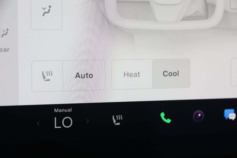 2022 Tesla Model S Plaid