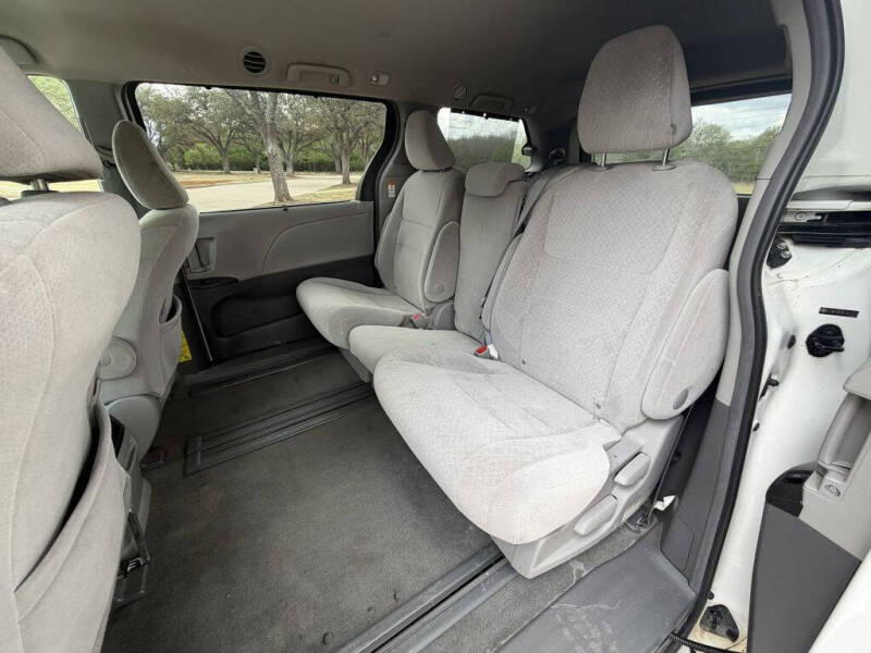 2015 Toyota Sienna