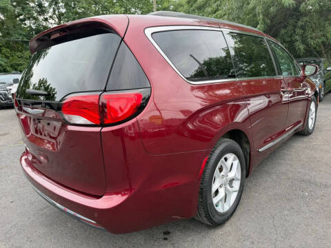 2017 Chrysler Pacifica