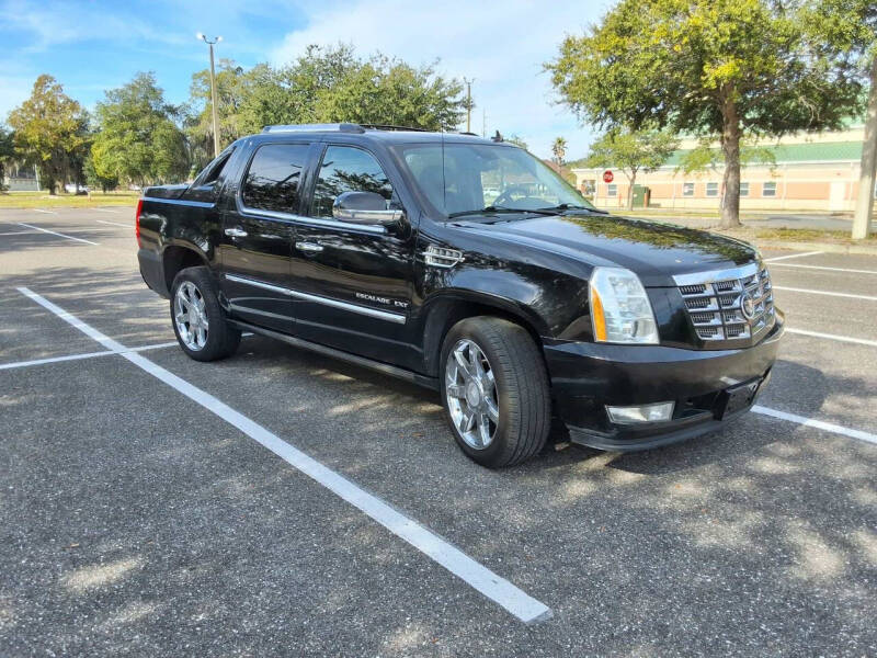 2011 Cadillac Escalade EXT Premium