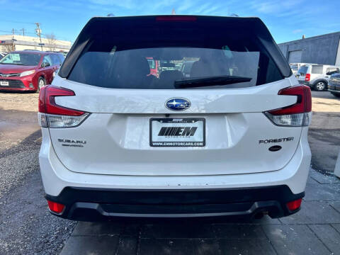 2022 Subaru Forester Premium