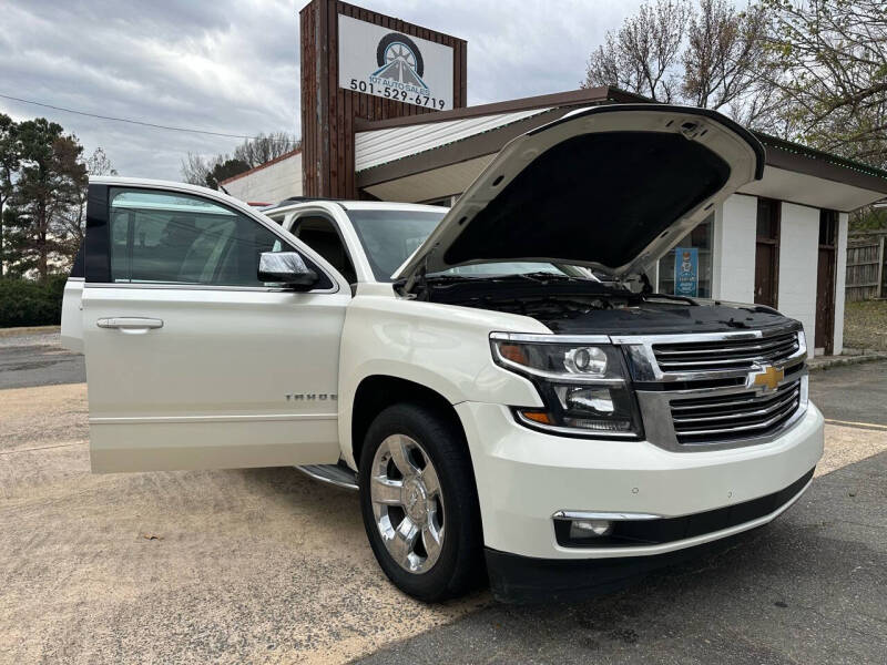 2015 Chevrolet Tahoe LTZ photo 9