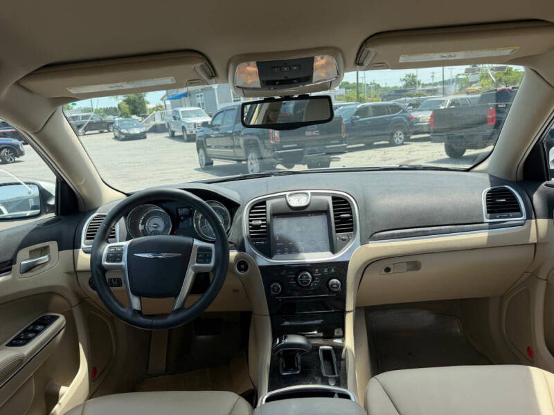 2013 Chrysler 300