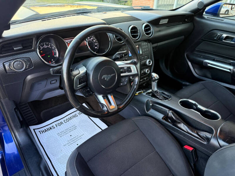 2015 Ford Mustang V6