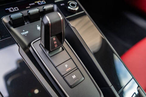 2024 Porsche 911 Carrera 4 GTS