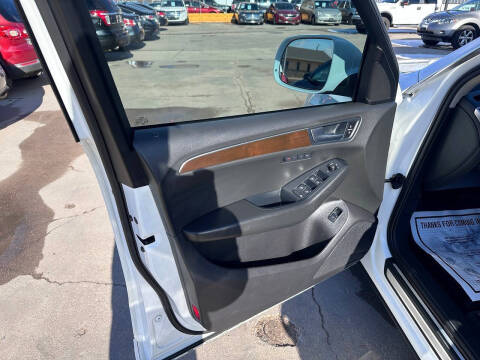 2010 Audi Q5 3.2 quattro Premium Plus