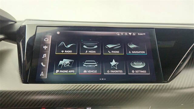 2022 Audi e-tron GT quattro Premium Plus