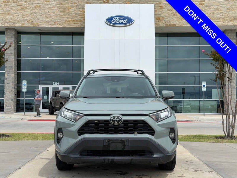2019 Toyota RAV4 XLE