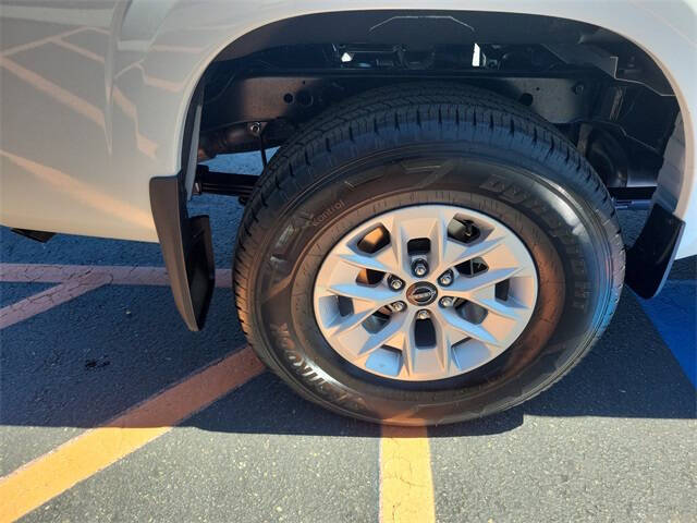 2025 Nissan Frontier S