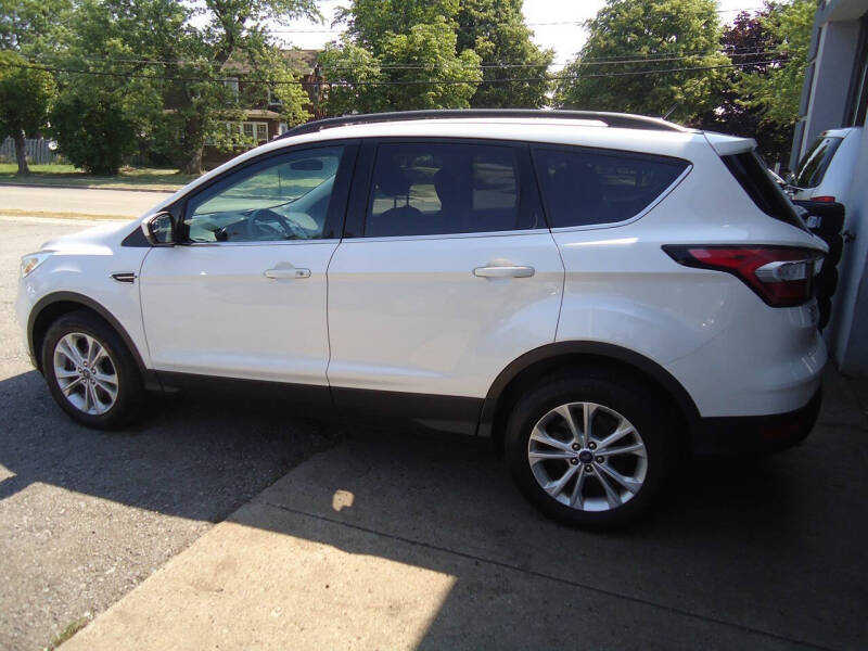 2018 Ford Escape SE