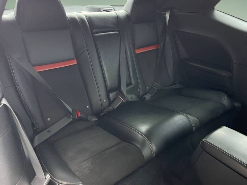 2008 Dodge Challenger SRT8