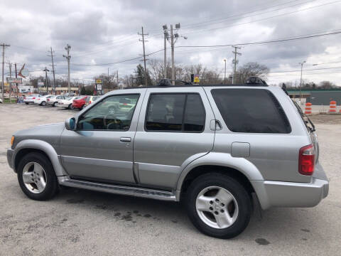 2001 Infiniti QX4 for sale at BELL AUTO & TRUCK SALES in Fort Wayne IN