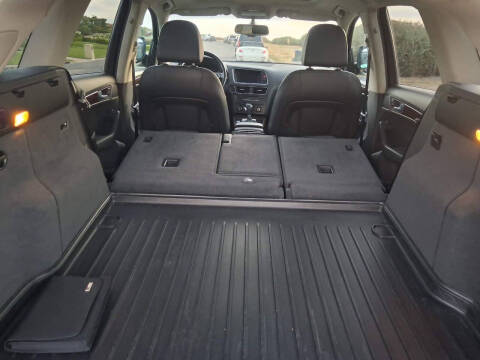 2011 Audi Q5 3.2 quattro Premium Plus