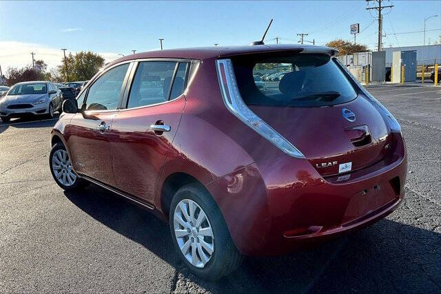 2015 Nissan LEAF S