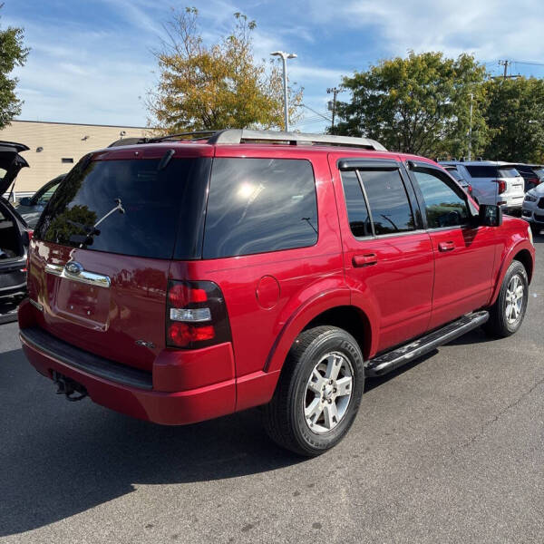 2010 Ford Explorer XLT