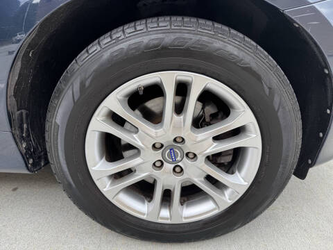 2015 Volvo XC60 T5 Drive-E Platinum