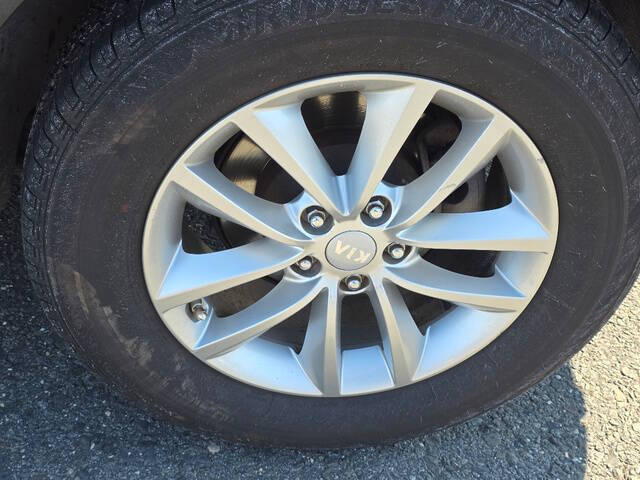 2016 Kia Sorento LX