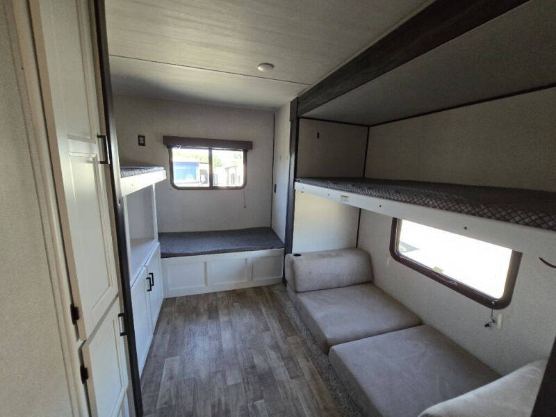 2022 Keystone RV Hideout