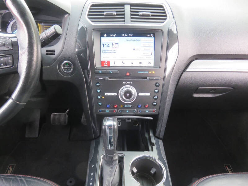 2018 Ford Explorer Sport