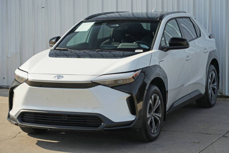 2024 Toyota bZ4X XLE