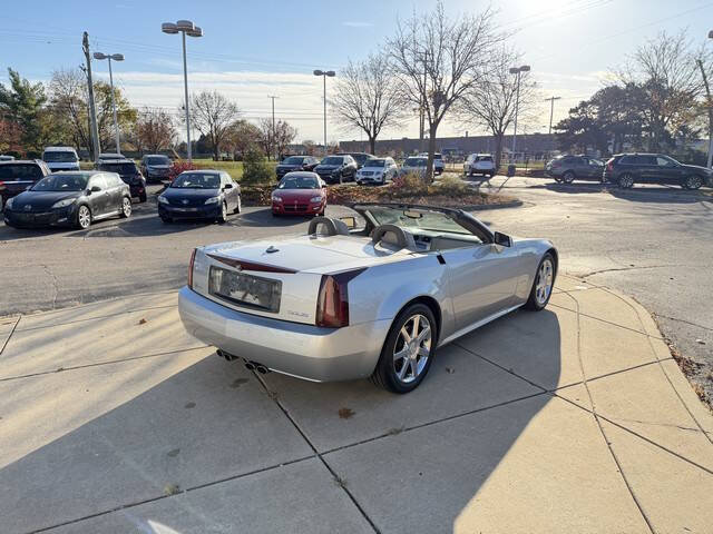 2005 Cadillac XLR