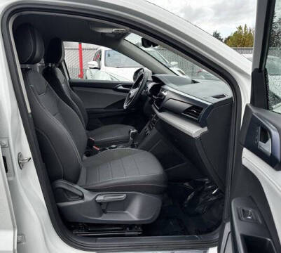 2024 Volkswagen Taos SE 4Motion