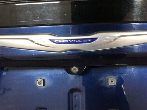 2020 Chrysler Voyager LX