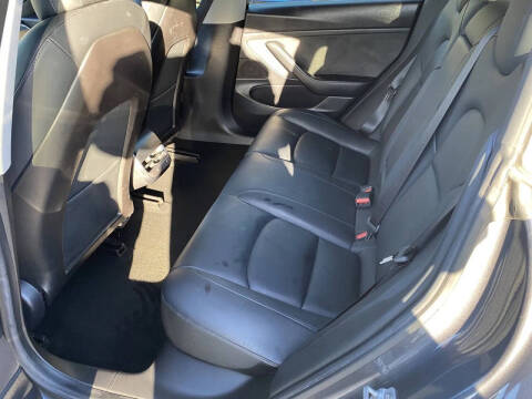 2020 Tesla Model 3 Standard Range Plus