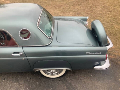 1956 Ford Thunderbird