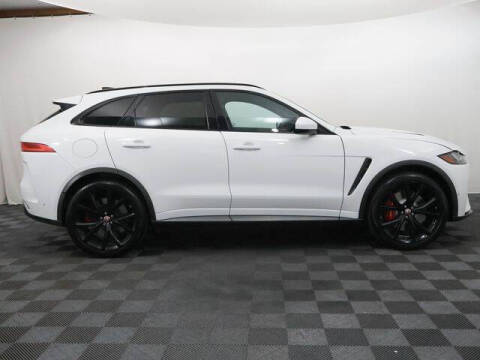 2020 Jaguar F-PACE SVR