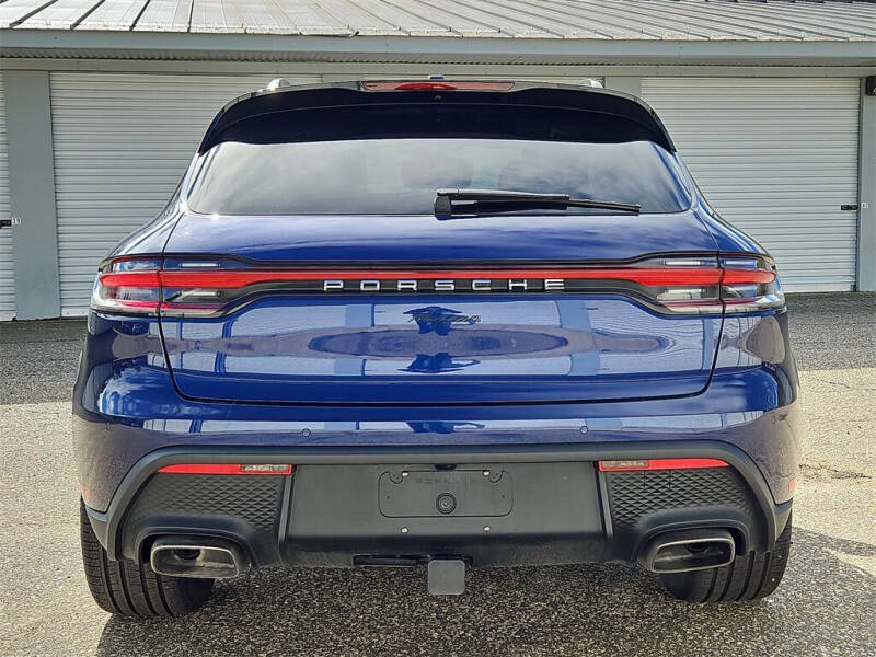 2025 Porsche Macan