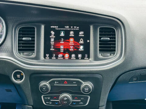 2016 Dodge Charger SXT